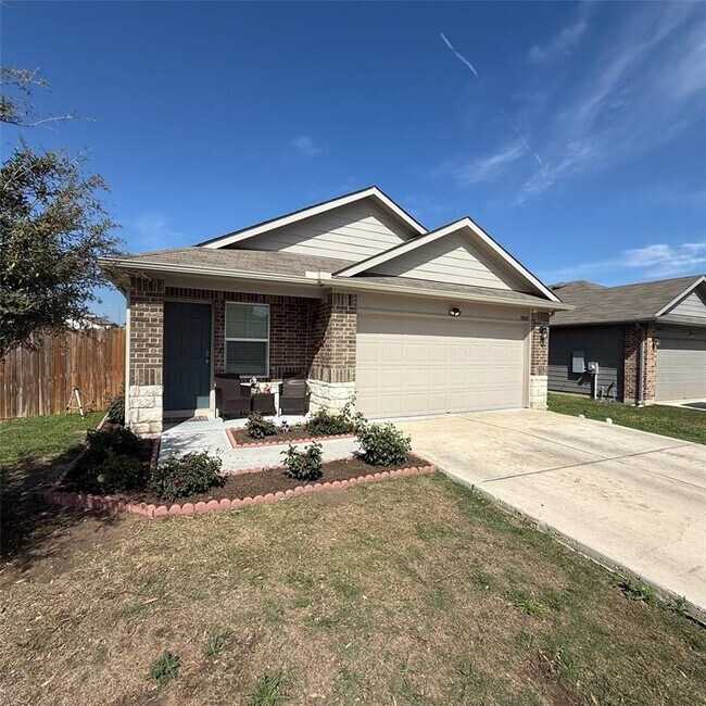 Photo - 19000 Romano Dr