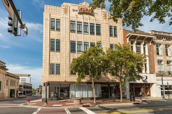 Building Photo - Available Now! Gorgeous 1 Bed, 2 Ba in the Historic Kress Building w/ Private Rooftop Patio!