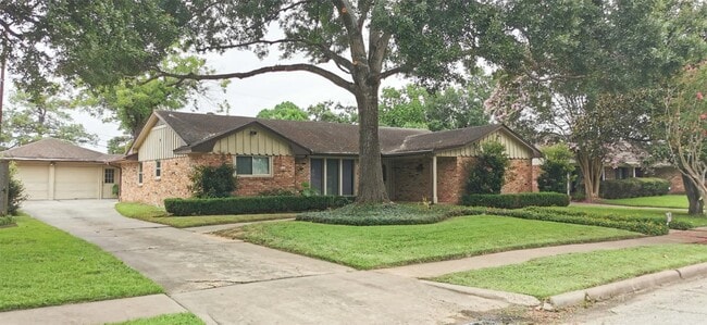 Photo - 5054 Yarwell Dr