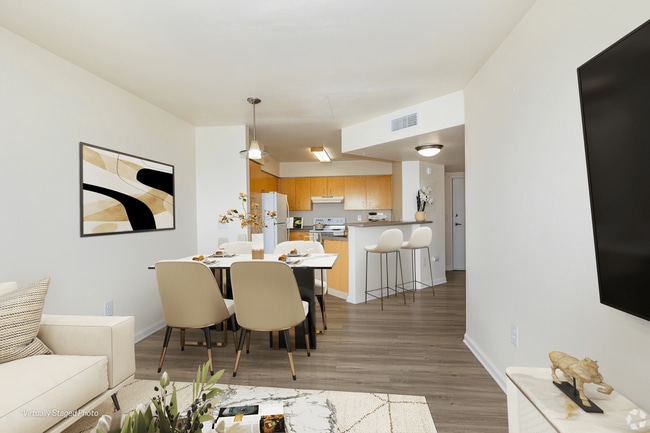 Photo - Clyburn at Stapleton