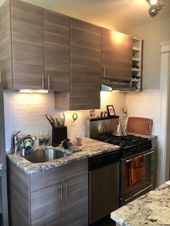 Photo - 122 Riverway Unit 2A