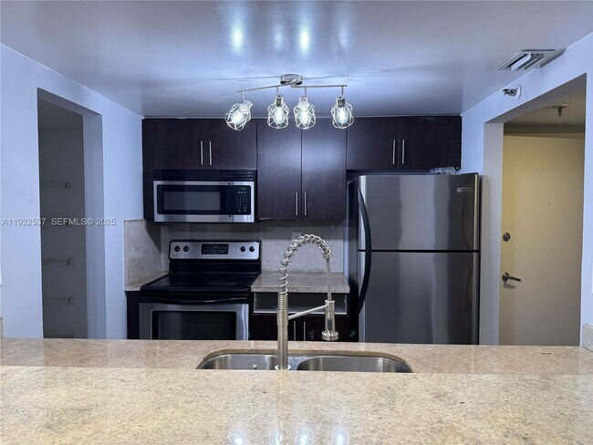 Photo - 850 N Miami Ave Unit W-805