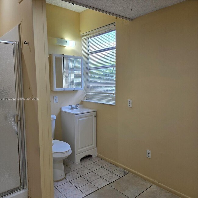Photo - 12900 SW 81st St Unit 0