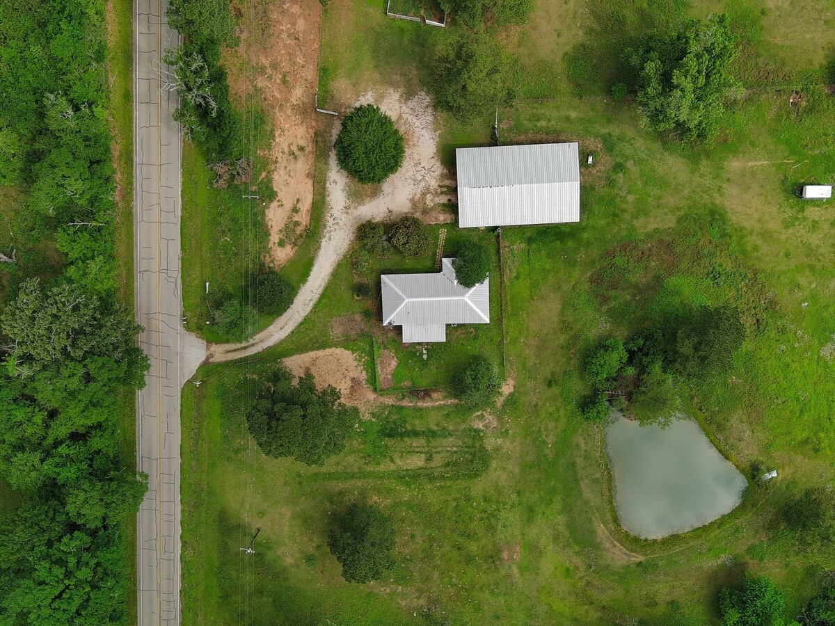 Photo - 4027 Spring Branch Rd