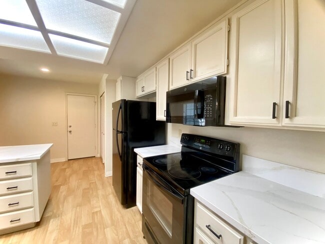 Photo - Large, open-concept 2-bedroom home in Mission San Jose!