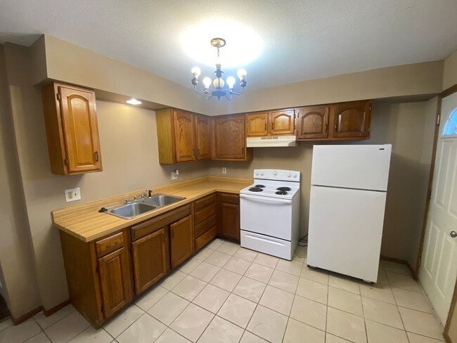 Photo - 2328 Mitchell Ave Unit 2328 Mitchell Ave