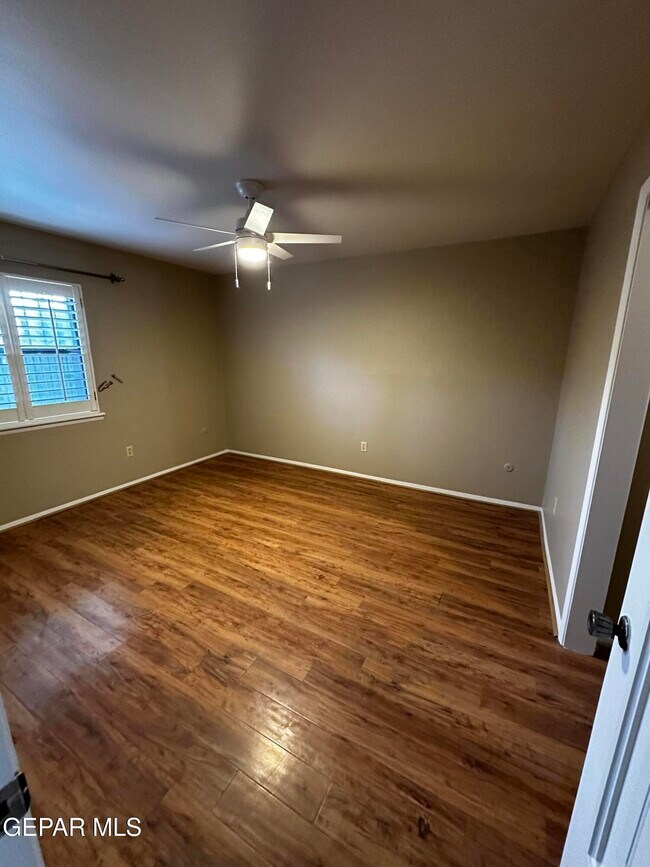 Photo - 4800 N Stanton St Unit 39