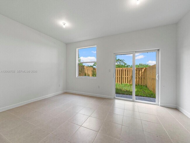 Photo - 1529 SE 27th Rd