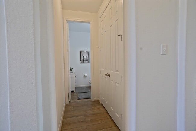 Building Photo - 31502 Willows Bracken Ct