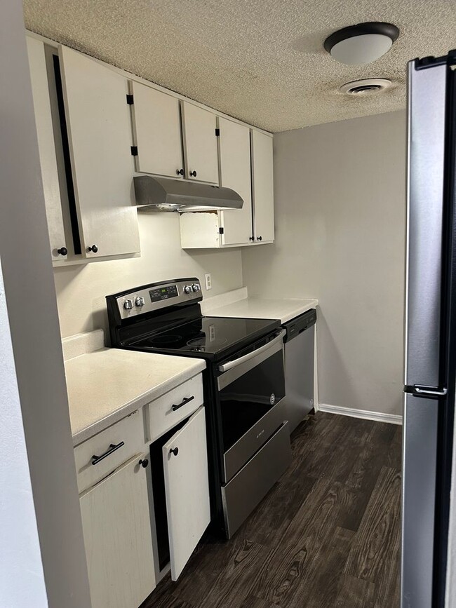 Photo - Greystone Apartments