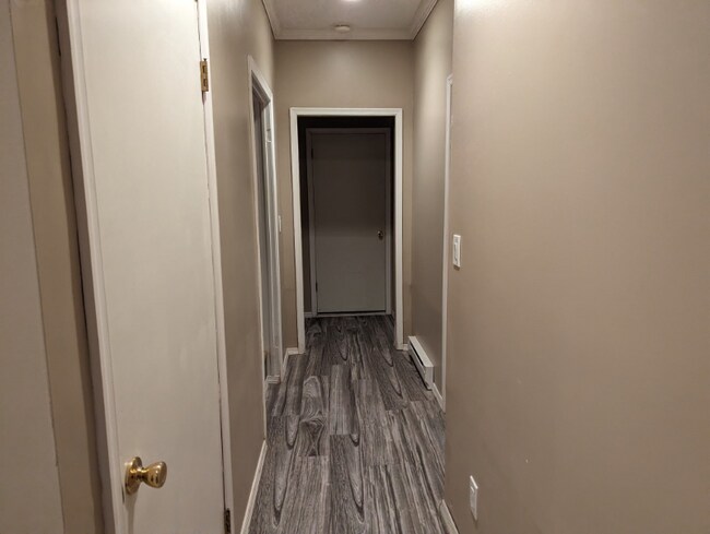 Photo - 116 Eton Ct Unit Downstairs