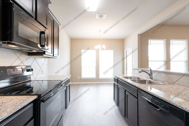 Photo - 7213 Lee Hall Loop