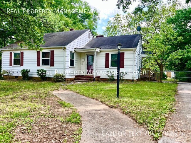 Photo - 1105 Balthis Dr Casa