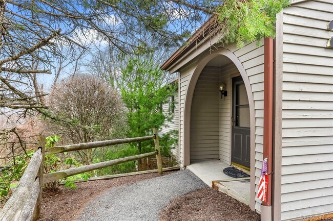 Photo - 21 Scenic Vw