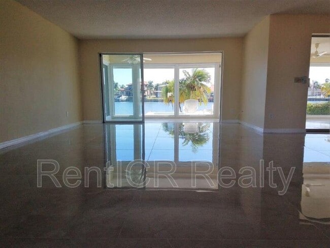 Photo - 2507 Bayshore Dr
