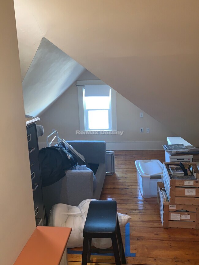 Photo - 8 Franklin St Unidad 2