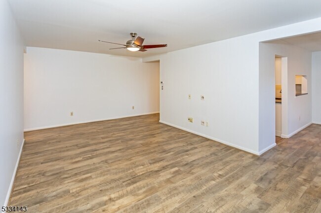 Photo - 21 Kensington Rd
