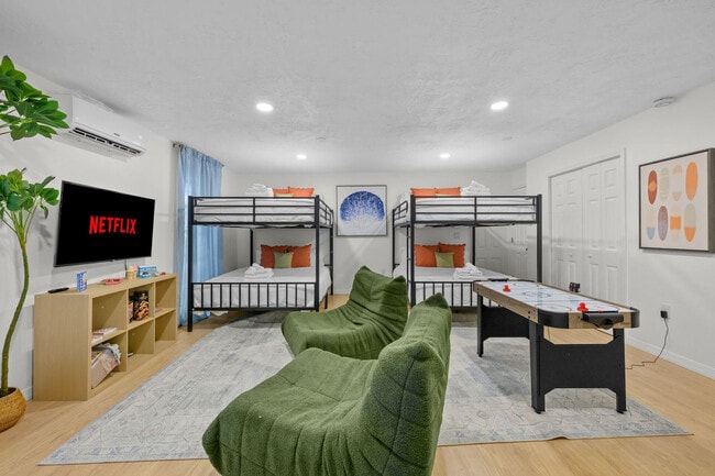 Building Photo - 13478 98th Ave