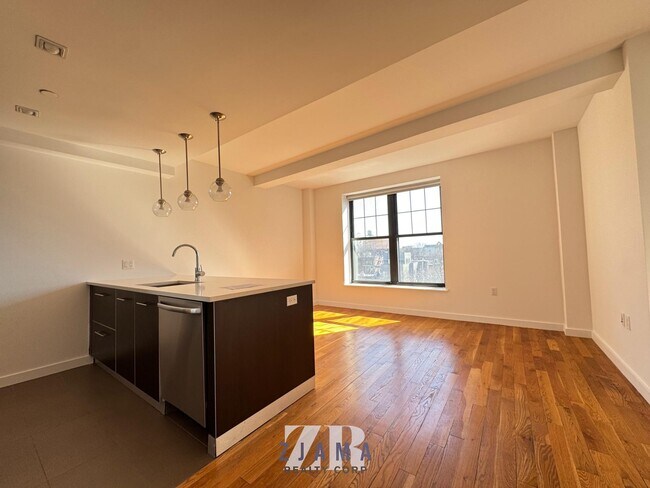 Photo - 123 Parkside Ave Apartamento Unidad 5T