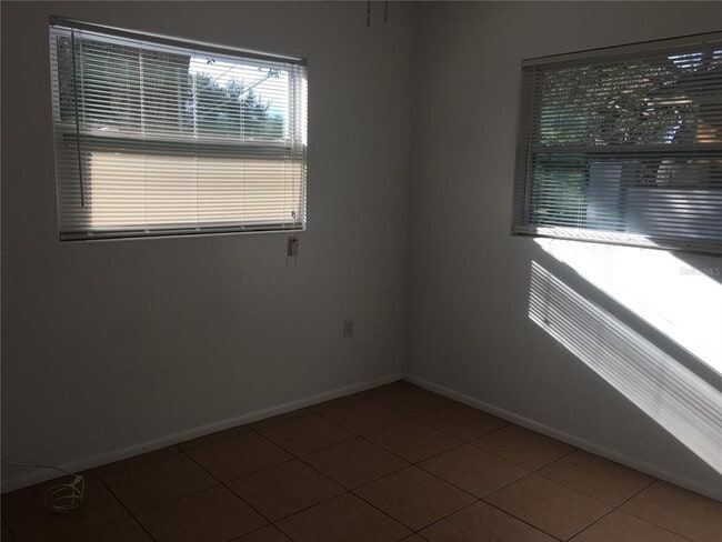 Photo - 815 Margo St