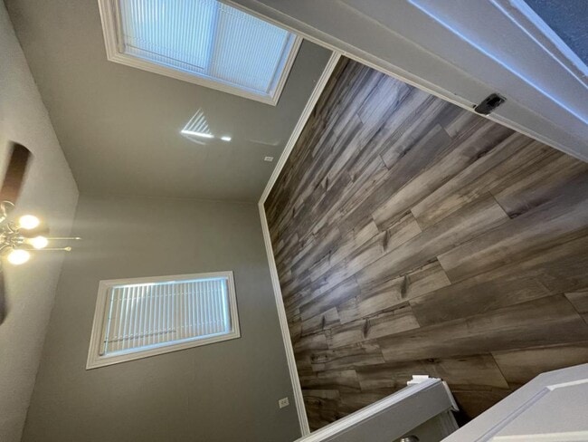 Photo - 821 New Hampshire Ave