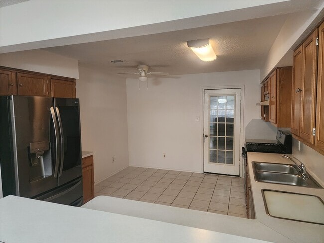 Photo - 8239 Viny Ridge Dr