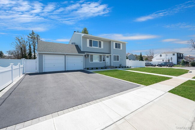 Building Photo - 456 15th St