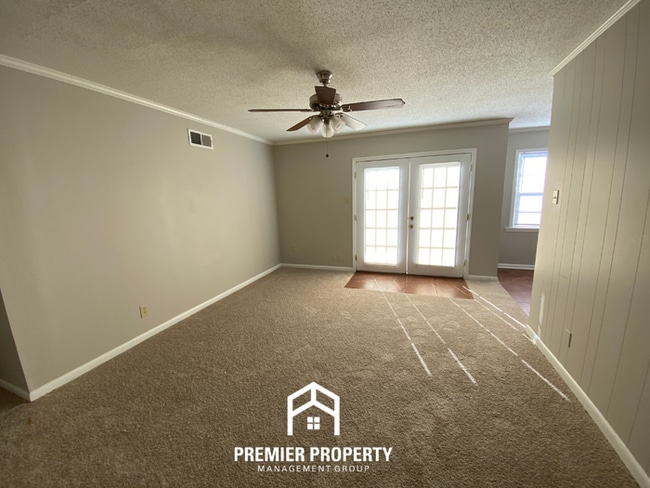 Photo - 6345 Martinwood Dr