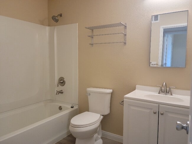 Photo - 3701 Thomas Ave Unit 4