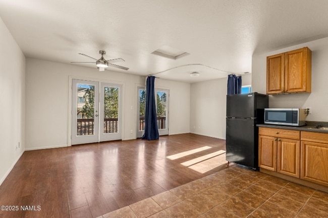 Photo - 1316 E Trevor Way