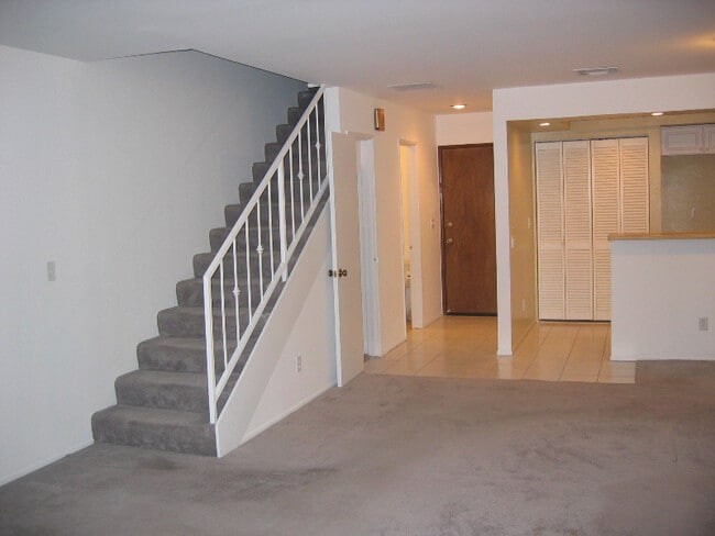 Photo - 558 Evergreen St