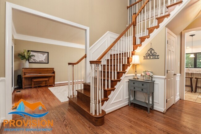 Photo - 119 Fordham Dr
