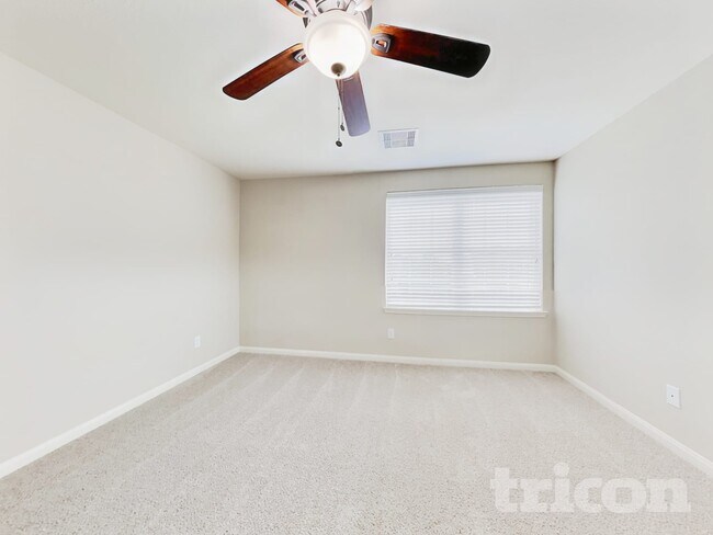 Photo - 334 Shoshone Ridge Dr