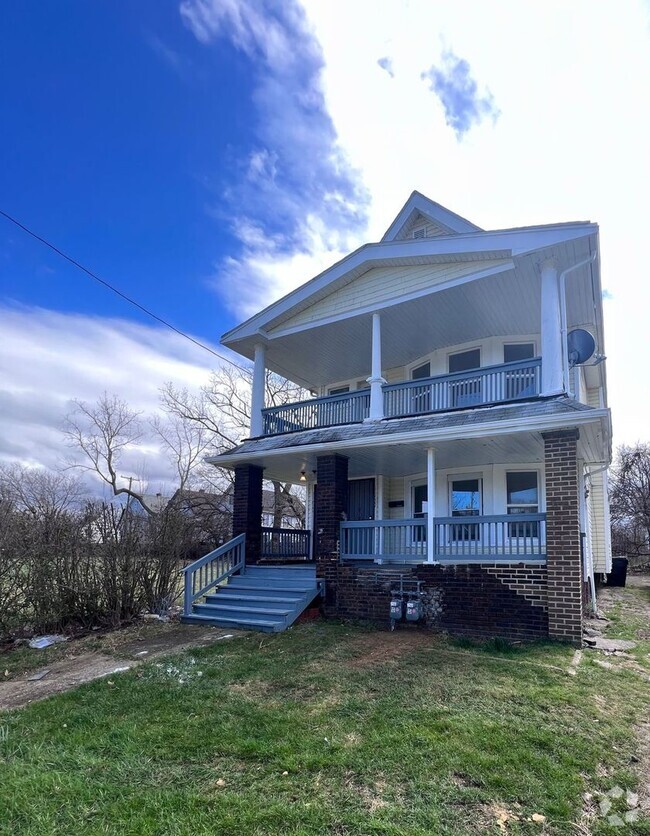 Building Photo - Ohlman Ave. 11622-11624 Unit #11624 (up) Rental