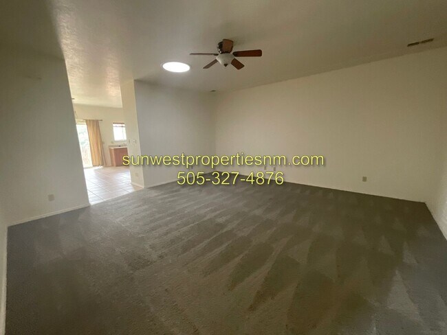 549 E Zia St