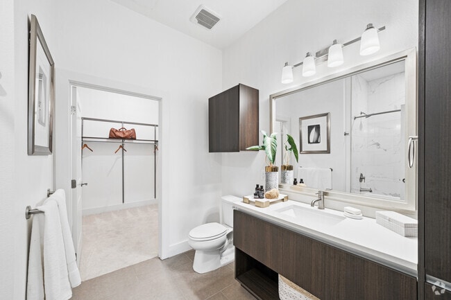 A5 - 1BR, 1BA - 736SF - Bathroom