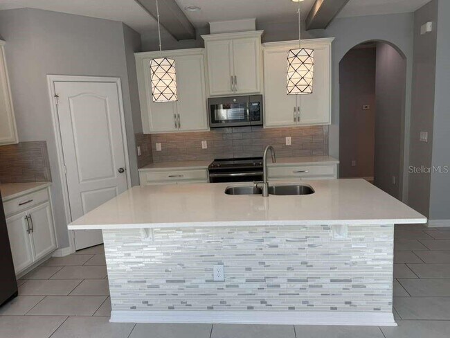 Photo - 1301 Clear Brook Pl