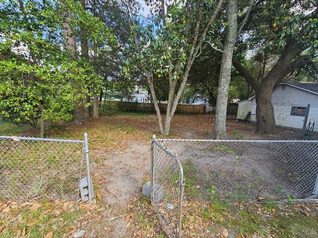 Photo - 507 Seymour St