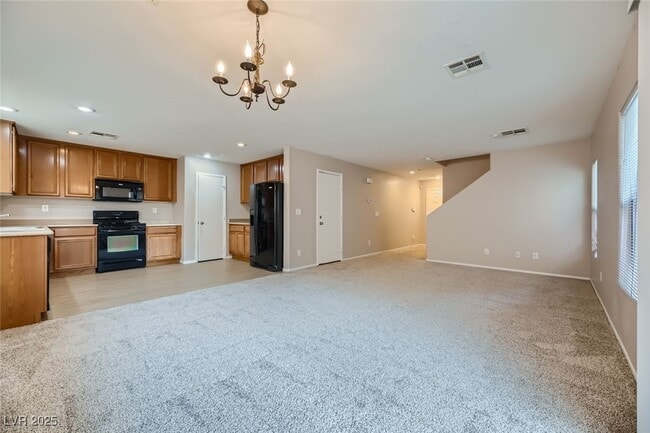 Photo - 535 Primrose Hill Ave
