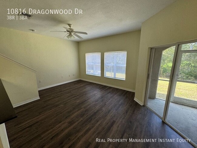 Photo - 10816 Dragonwood Dr