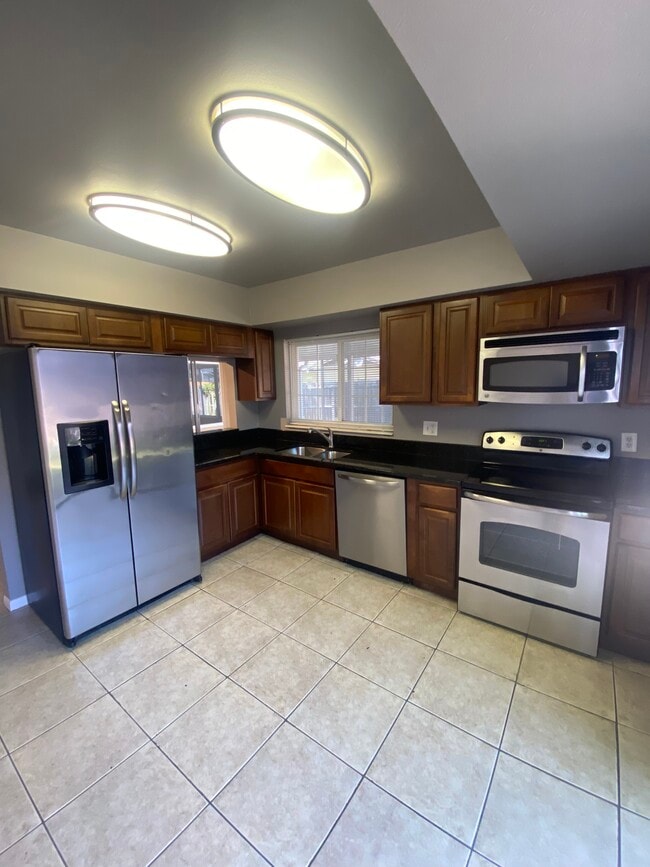 Photo - 5109 Burnside Ct