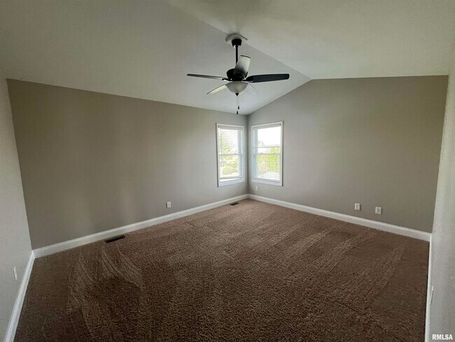 Photo - 1118 Koufax Dr