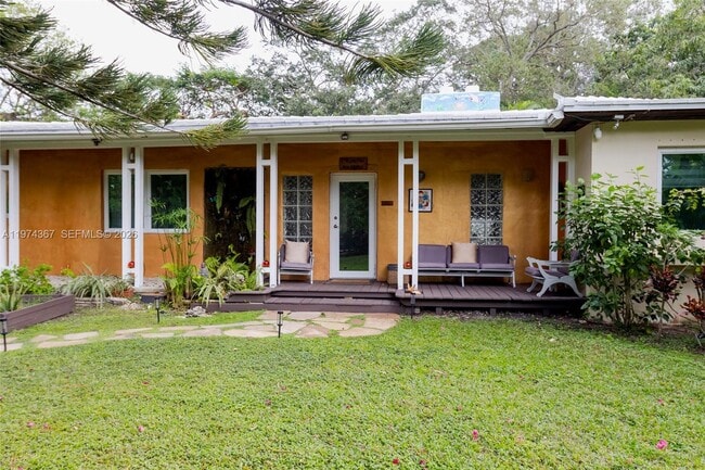 Photo - 750 NE 120th St