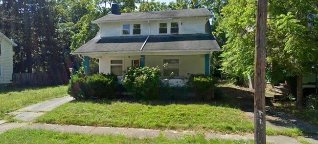 Building Photo - 55 Labelle Ave