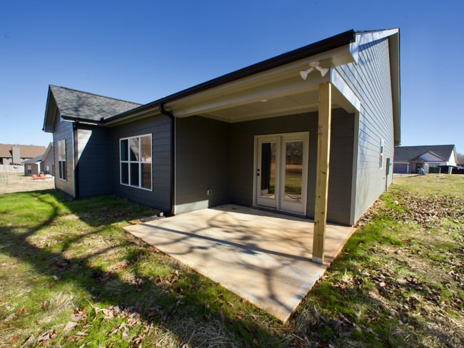 Photo - 511 North Point Cir