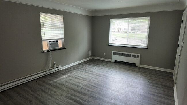 Photo - 7100 Eastlawn Dr Unit 1
