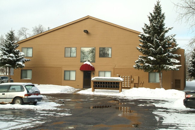 Village Apartments At Oxford - Village Apartments At Oxford