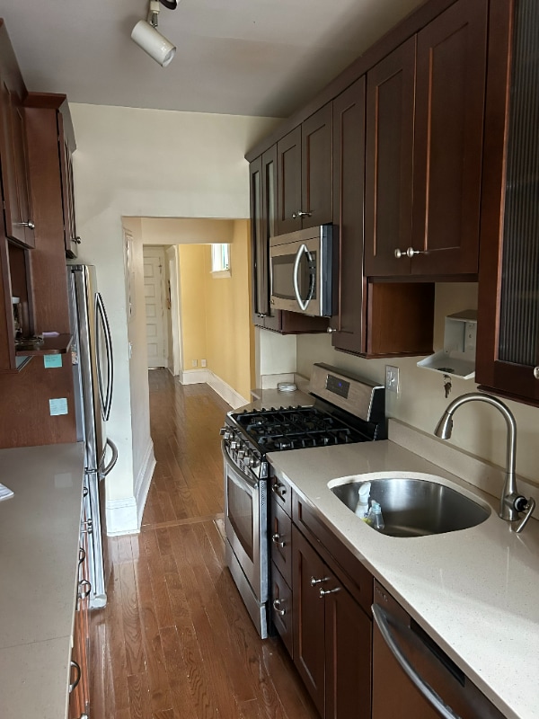 Photo - 9 Braemore Rd Unit 11