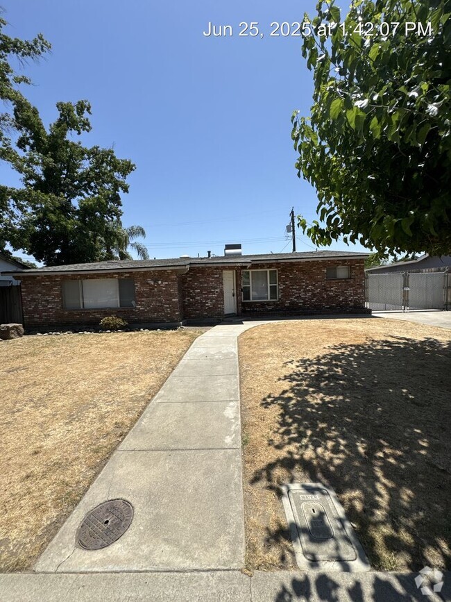 Building Photo - Upgrades galore to this home on Harvard St...