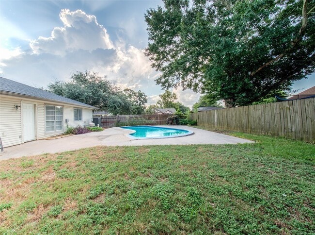 Photo - 6726 Grant Dr